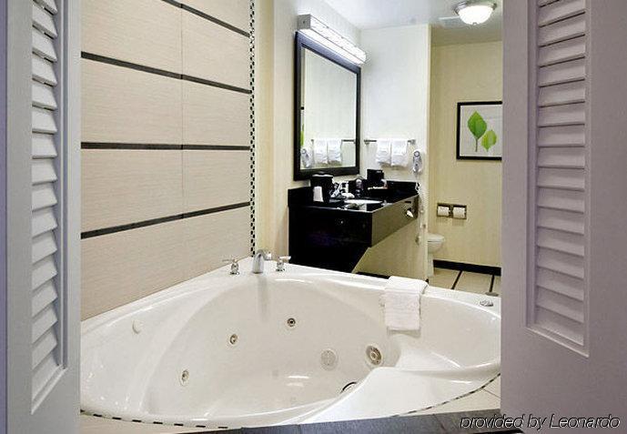Fairfield Inn & Suites By Marriott Matthews Charlotte Room photo